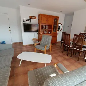 https://apartamento-familiar-con-vistas-espectaculares.topcostabravahotels.com