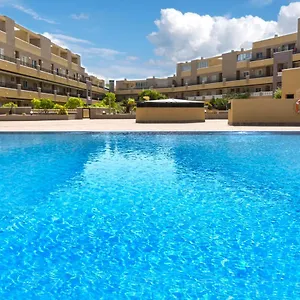  Apartament La Perla With Pool